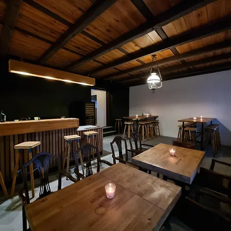 Credo Panzio 住宿加早餐酒店 3*